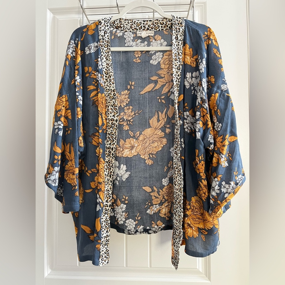 Andersen & Lauth Leopard and floral print shrug cover up